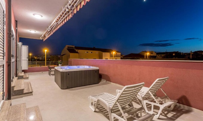 Stobrec Apartment | Apartmani Lukić