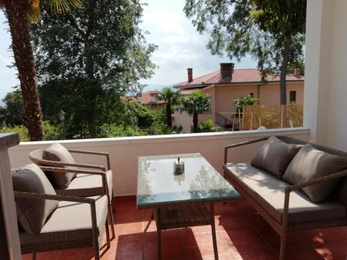 Rijeka Apartment | Apartmani Palmas Rijeka