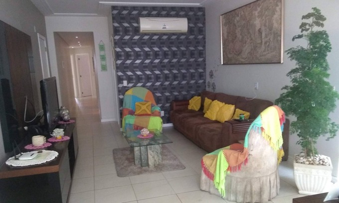 Andorinha Apartment | Apartment 100mts from the beach