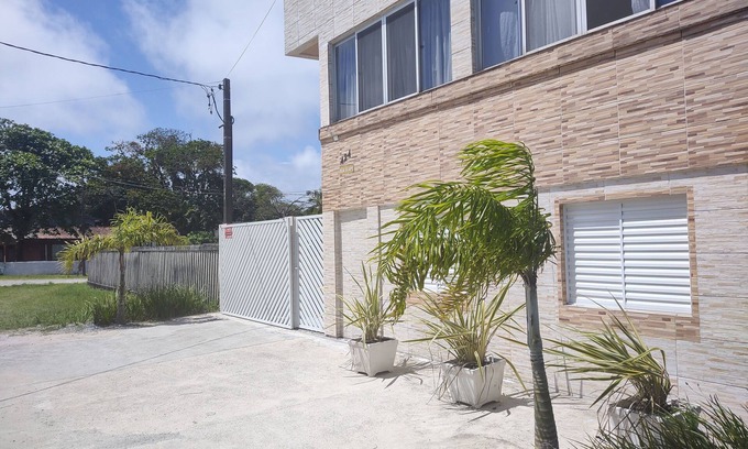 Pontal do Sul House | Apartment 2 near the beach and Ilha do Mel