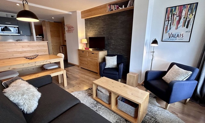 Val Claret Apartment | Apartment 2 Rooms 42 m2. Center Val Claret 4-6 people.