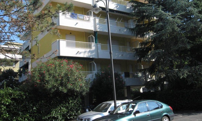 Grado Pineta Apartment | Apartment 250 meters from the beach for 4 people - Covered parking space