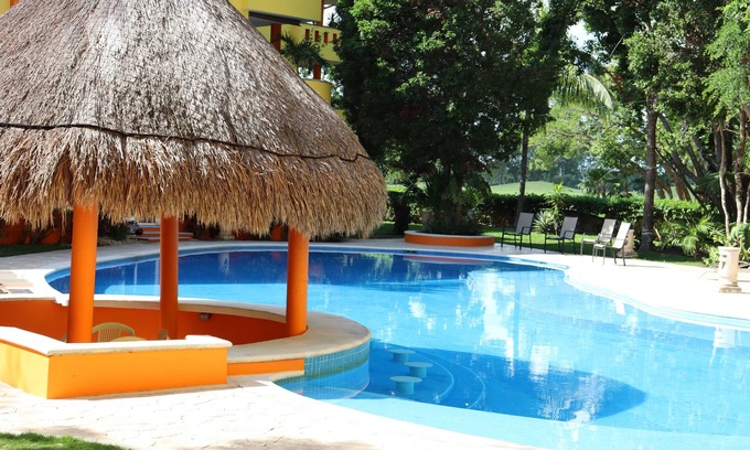 Playacar Apartment | Apartment 3 min walk to the Beach!
