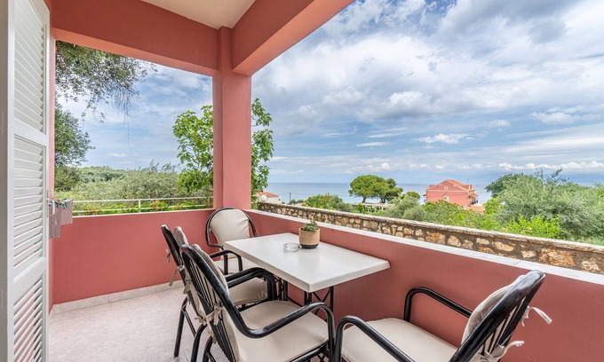 Astrakeri Apartment | Apartment '3' with Sea View, Wi-Fi and Air Conditioning