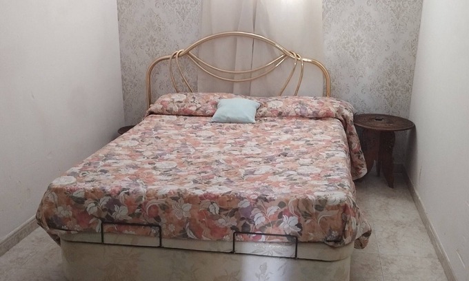 Granollers Apartment | Apartment 30 minutes by train from Barcelona city center