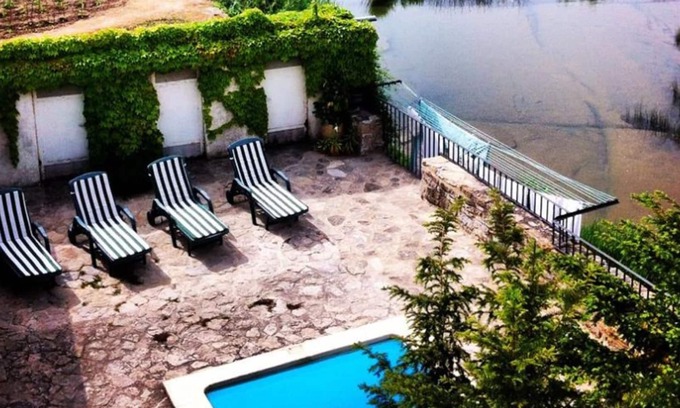 Ibero Cottage | Apartment (6+3 pax) with views of the river and pool. 10 minutes from Pamplona.