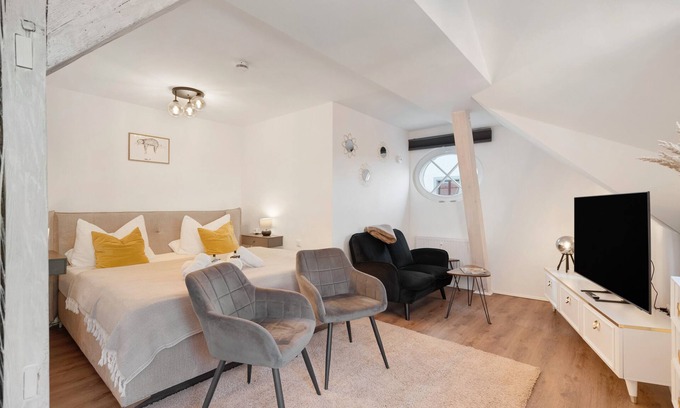 Meissen Apartment | Apartment 'An Der Schlossbrücke' with Wi-Fi