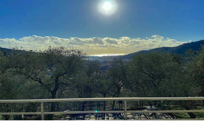 San Salvatore House | Apartment An in panoramic villa