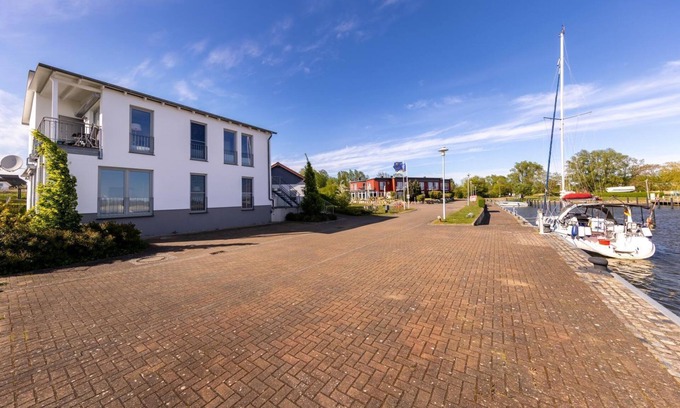 Puddemin Apartment | Apartment Boddenblick - Vacation at the natural harbor Puddemin