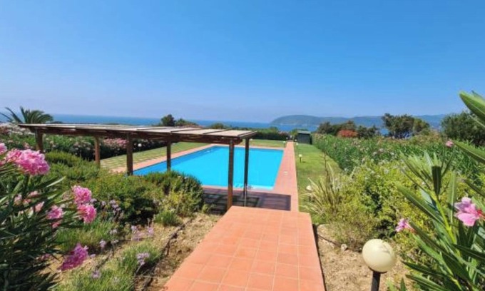 Capoliveri Apartment | Apartment 'Casa Zuccale' with Sea View, Shared Pool & Terraces