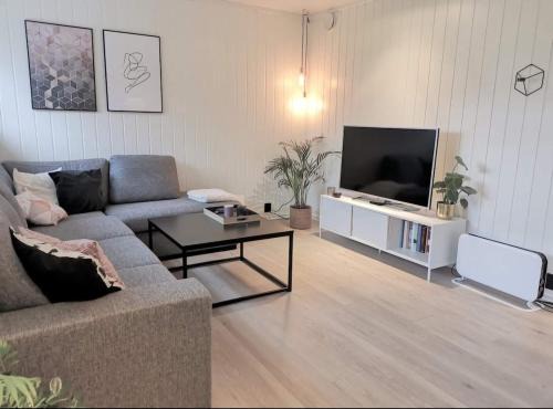 Tromsdalen Apartment | Apartment centrally located in Tromsø with free parking