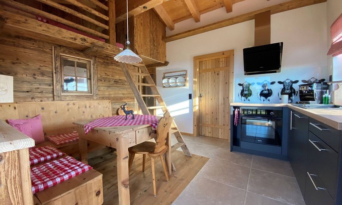 Brilon Apartment | Apartment 'Chalet Bergliebe' with Balcony and Wi-Fi