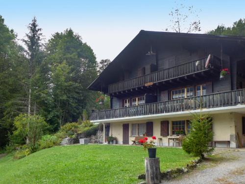 Vers L'Eglise Apartment | Apartment Chalet L'Aube by Interhome