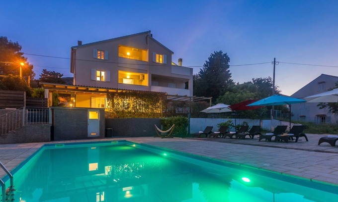 Nerezine Apartment | Apartment CLAIRE with large heated pool 50m2 and sea view