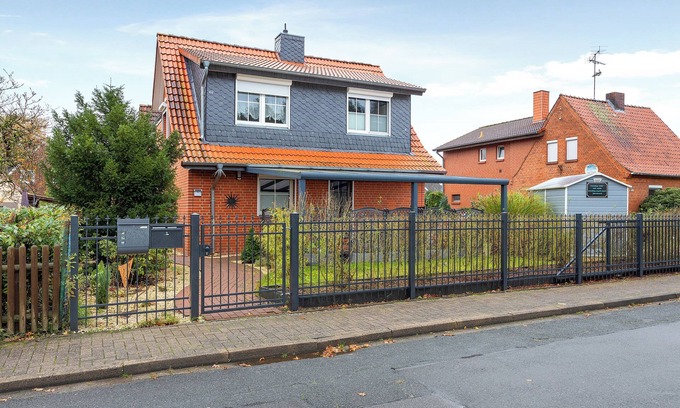 Winsen an der Aller Apartment | Apartment 'Connys' with Private Terrace and Wi-Fi