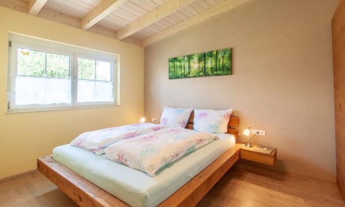 Frickenhausen a. Main Apartment | " Apartment Schwarzriesling" mit Sonnenterrasse - Ruighe Lage