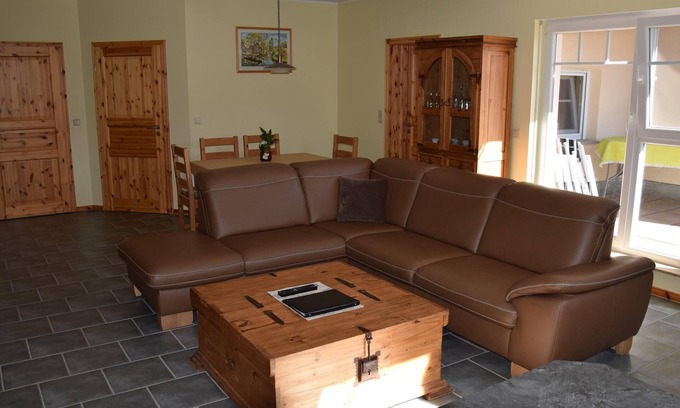 Treppendorf Apartment | Apartment-Deluxe-Private Bathroom-Terrace-mit 3 Schlafzimmern