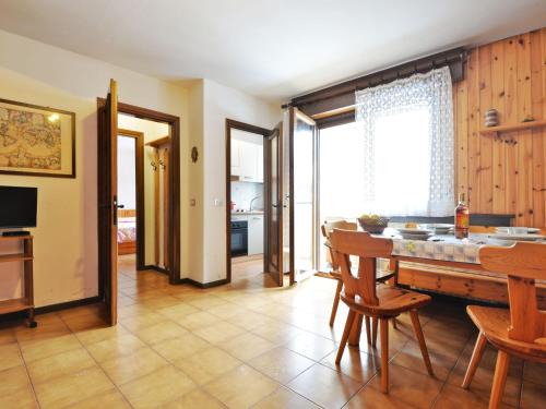 Campitello di Fassa Apartment | Apartment Des Alpes-14 by Interhome