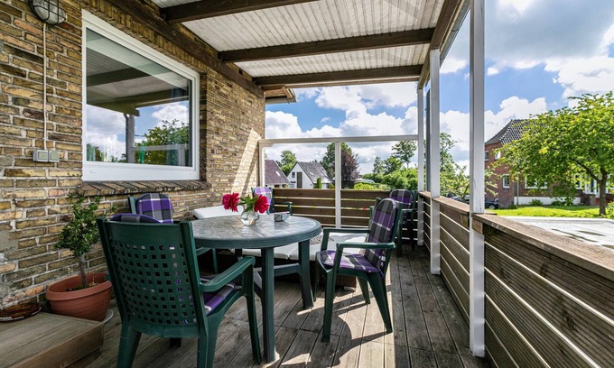 Oersberg Apartment | Apartment 'Devich' with Private Terrace, Private Garden and Wi-Fi