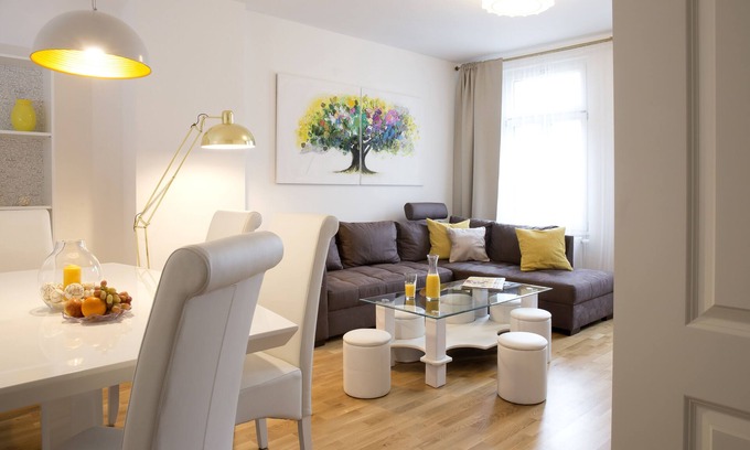 Zentrum-Nord Apartment | Apartment-Executive-Private Bathroom-Eutritzscher Straße 8
