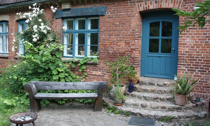 Mustin Apartment | Apartment 'Ferienwohnung Rothener Mühle' with Private Garden and Wi-Fi