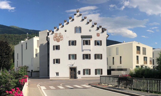 Bressanone Apartment | Apartment Griesser AP4, Holiday apartment in Brixen City (BrixenCard inklusive)