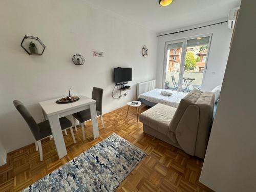 Matiçan Apartment | Apartment Guri