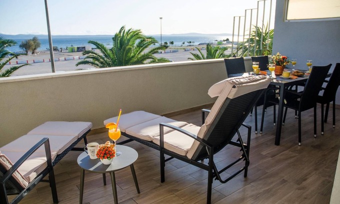 Znjan House | Apartment in Žnjan