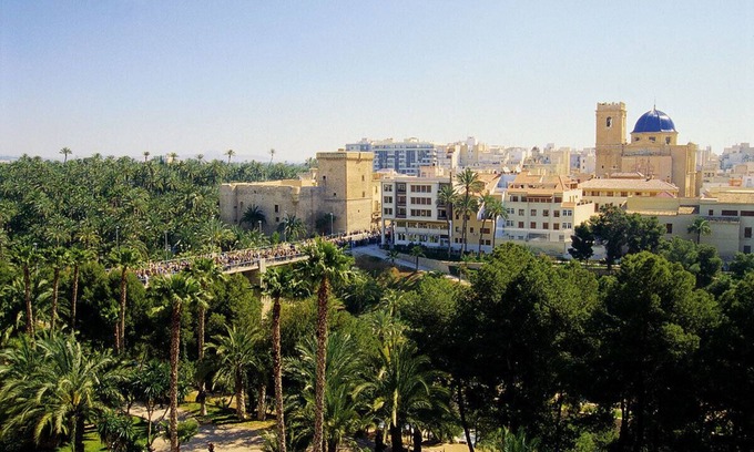 Elche Apartment | Apartment in Elche for 6 people