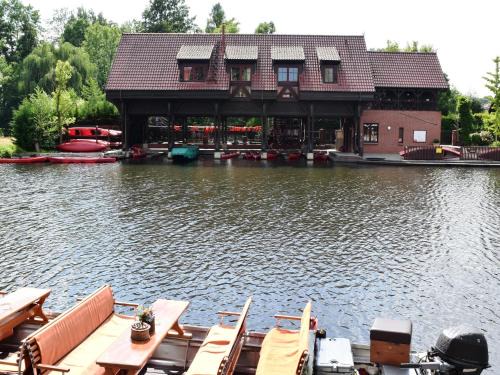 Lubben Apartment | Apartment in Lübben near the water