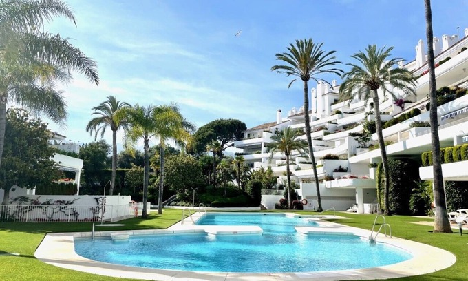 Marbella Apartment | Apartment in Marbella Rio Real/High speed internet for free!