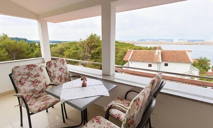 Municipality of Omisalj Apartment | Apartment in Omišalj with Seaview, Balcony, Air condition, WIFI (3623-1)
