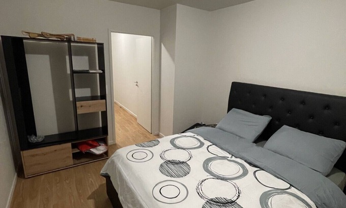 Quartier de la Salpetriere Apartment | Apartment in Paris 13 Quai de Seine Near Bercy (Accor Arena)/Gare de lyon