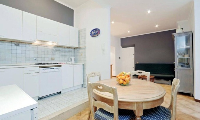 Rione XVIII Castro Pretorio Apartment | Apartment in Rome with 2 bedrooms sleeps 5