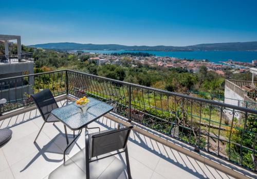 Tivat Apartment | Apartment Lana