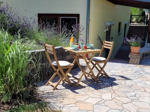 Altenbamberg Apartment | Apartment Lavendelgrün