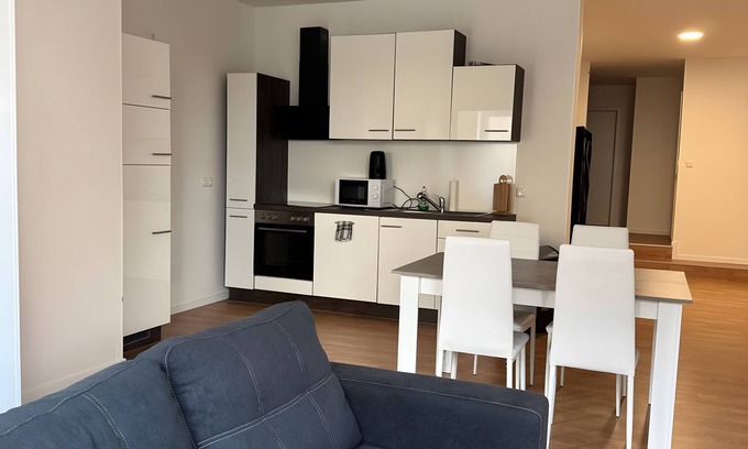 Warin Apartment | Apartment 'Mühlentor Am Wariner See' with Wi-Fi