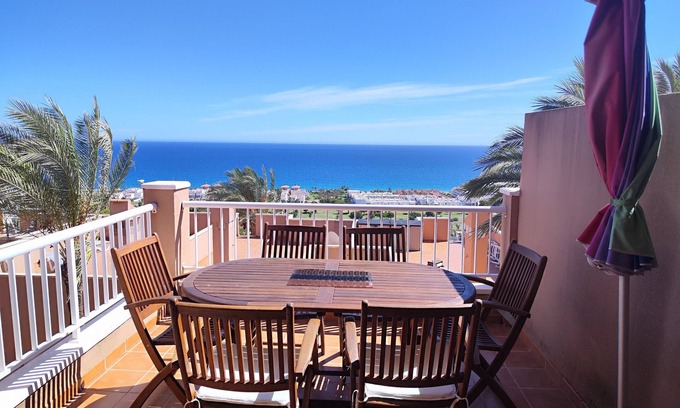 Mojacar Apartment | Apartment 'Marina Golf' with Sea View, Wi-Fi and Air Conditioning