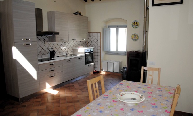 Oltrarno Apartment | Apartment next to the city center with free parking.