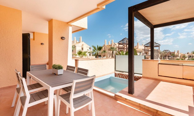 Fuente Alamo de Murcia Apartment | Apartment 'Oasis Martinica 18 Bajo B' with Shared Pool, Wi-Fi and Air Conditioning