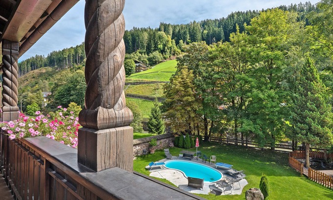 Sarntal Apartment | Apartment 'Olympia 4' with Mountain View, Shared Garden and Wi-Fi