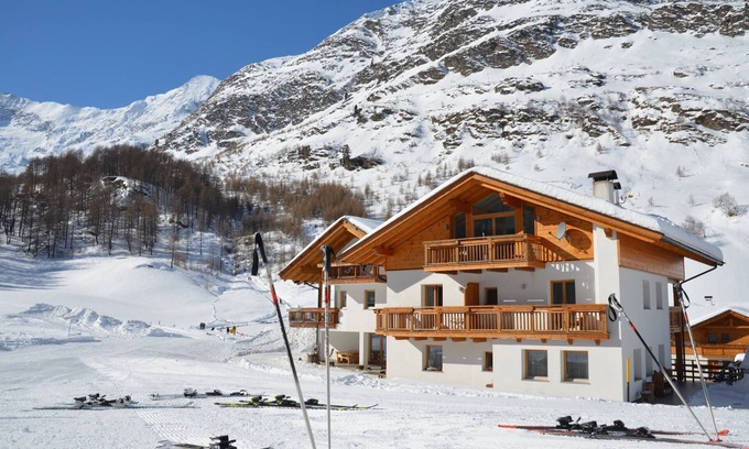 Plan Apartment | Apartment Pfelders with Mountain View, Terraces & Wi-Fi