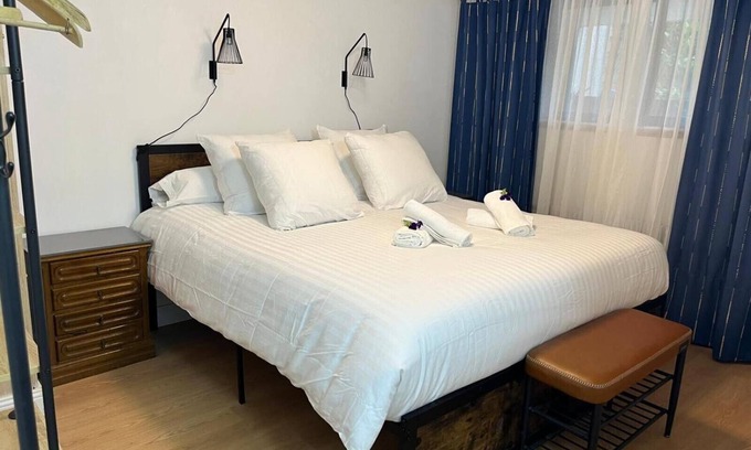 Malakoff Apartment | Apartment 'Ranko' with Private Terrace, Private Garden and Wi-Fi
