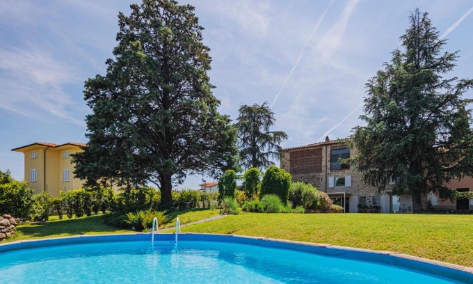 Colle di Compito Apartment | Apartment Rustico dei Canali by Interhome
