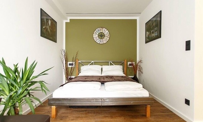 Hansaviertel Apartment | Apartment 'Spree Cityapartment' with Wi-Fi