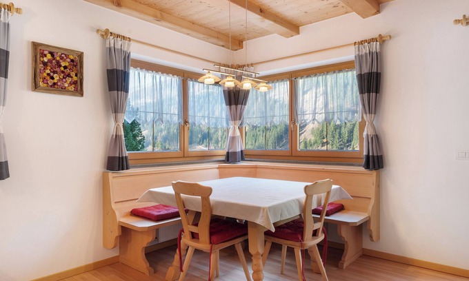Sarentino Apartment | Apartment 'Sprenghof' with Mountain View, Balcony and Wi-Fi