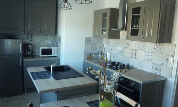 Angouleme Apartment | Apartment ST CYBARD