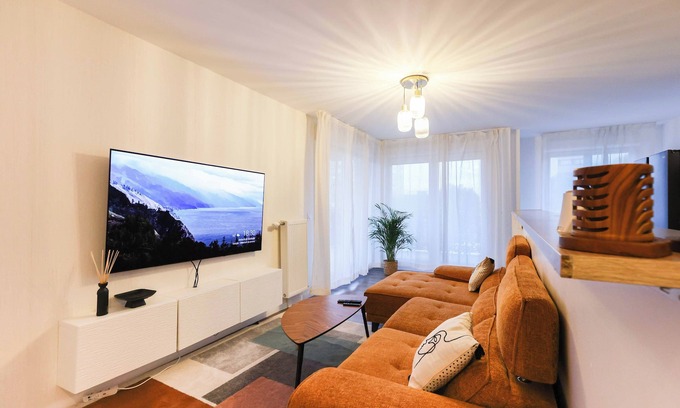 Argenteuil Apartment | Apartment Valdargent