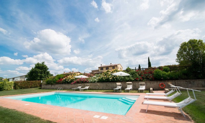 Castelfiorentino Apartment | Apartment With Private Pool framed with stunning view