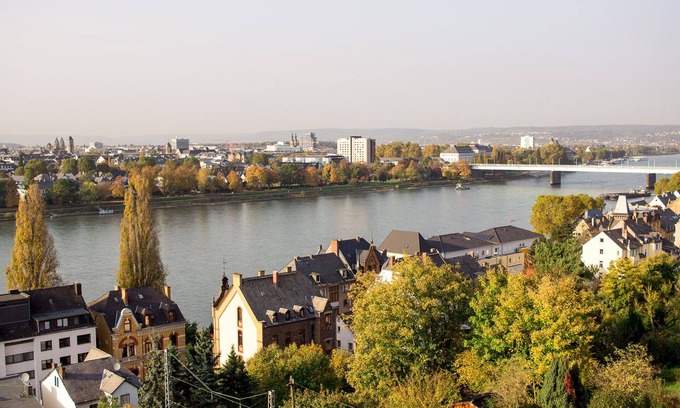 Pfaffendorf Apartment | Apartment with city view of Koblenz